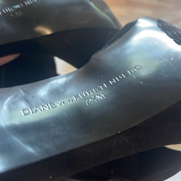 Diane Von Furstenberg Black suede Platform Heeled Sandals size 7 1/2 - Picture 9 of 11